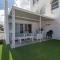 La Mustique 13 - With Inverter