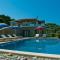 villa iliana