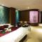 Hotel Bijou (Adult Only)