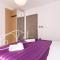 Apartments & rooms DDD2