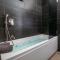 Marquise Suites - Adults Only