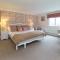 Whitethorn Bed and Breakfast