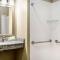 MainStay Suites Hackberry Sportsmans Lodge