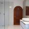 Bayview Penthouses and Rooms