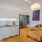 Foto: Modern Central Apt By The Beach 24/30