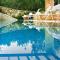 Foto: Gavalochori Villa Sleeps 8 Pool Air Con WiFi 1/18