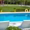 Foto: Skaloma Villa Sleeps 20 Pool Air Con 4/61