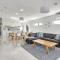 Diamond Bay Beach House: brand new