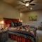 Whispering Pines Lodge: 9 Bedroom