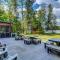 Whispering Pines Lodge: 9 Bedroom - إيغل ريفير