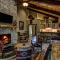 Whispering Pines Lodge: 9 Bedroom - إيغل ريفير