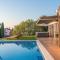 Modern Villa di Rovigno with Pool, Hot Tub and Sea View - Rovinjsko Selo