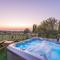 Modern Villa di Rovigno with Pool, Hot Tub and Sea View - Rovinjsko Selo