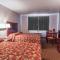 Bridgeway Inn & Suites