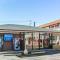 Rodeway Inn & Suites - Smyrna