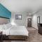 Clarion Inn & Suites DFW North - ايرفينغ