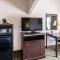 Quality Suites Burleson - Ft Worth