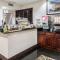 Quality Suites Burleson - Ft Worth