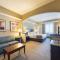 Comfort Suites Beachside