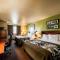 Sleep Inn & Suites Shamrock