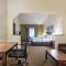 Quality Inn & Suites West Chase