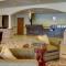 Quality Inn & Suites - Glen Rose - Glen Rose