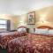Rodeway Inn - Bellows Falls