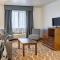 Quality Inn & Suites Vancouver North - Ванкувер
