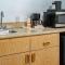 Quality Inn & Suites Vancouver North - Ванкувер