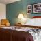 Sleep Inn & Suites Evansville - Casper