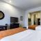 Comfort Inn & Suites Lawrence - University Area