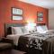 Sleep Inn & Suites Fort Campbell - Oak Grove