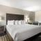 Clarion Inn & Suites Kissimmee-Lake Buena Vista South
