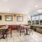 Econo Lodge Inn & Suites Fairview Heights near I-64 St Louis