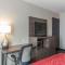 Comfort Inn & Suites Airport North