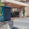 Quality Inn Colorado Springs South