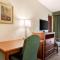 Quality Inn & Suites Tarpon Springs South