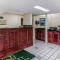 Quality Inn & Suites Stockbridge Atlanta South I-75