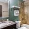 Clarion Inn & Suites Atlanta Downtown