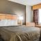 Quality Inn & Suites Des Moines Airport