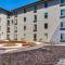 Clarion Inn & Suites Atlanta Downtown