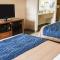 Comfort Inn Crystal Lake - Algonquin