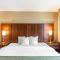 Comfort Suites Airport