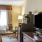 Quality Inn Macomb near University Area - 马科姆 Quality Inn Macomb near University Area - 马科姆