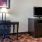 Quality Inn Bloomington Near University - 布卢明顿