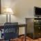 Quality Inn Bloomington Near University - 布卢明顿