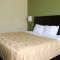 Quality Inn East Evansville - Evansville