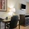 Comfort Suites Southport - Southport