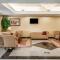 Comfort Suites near Indianapolis Airport