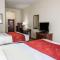 Comfort Suites near Indianapolis Airport